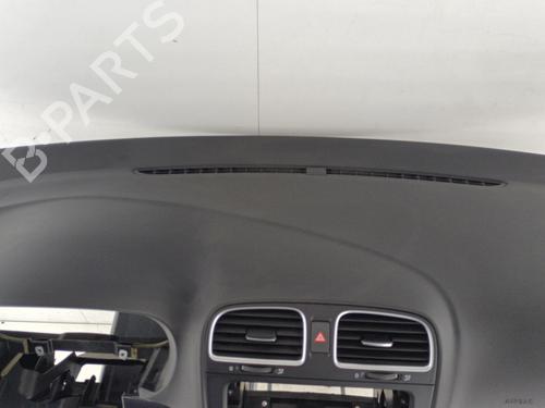 Dashboard VW GOLF VI (5K1) 1.6 TDI | BP23718679C46 