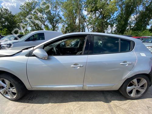 Used Left front door Left front door 38090317 38090317