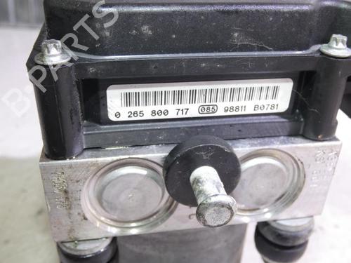 Used ABS pump ABS pump PEUGEOT BOXER Van 2.2 HDi 100 (101 hp) 23697464 23697464