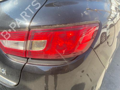 right-taillight-renault-clio-iv-bh_-2012-2013-2014-2015-2016-2017-2018-2019-2020-2021-37531148 main image