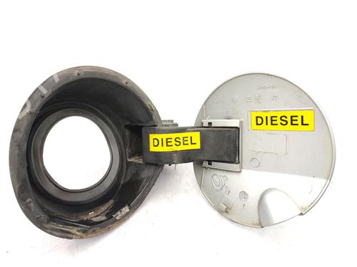 Used Fuel flap PEUGEOT 308 I (4A_, 4C_) 1.6 HDi (90 hp) 23722800
