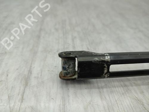 front-windshield-wiper-arm-audi-a4-b6-avant-8e5-2000-2001-2002-2003-2004-2005-23749511 main image