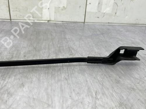front-windshield-wiper-arm-renault-twingo-ii-cn0_-2007-24517875 main image