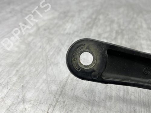 Front windshield wiper arm PEUGEOT 206 Hatchback (2A/C) 1.4 i | BP23751369C143 