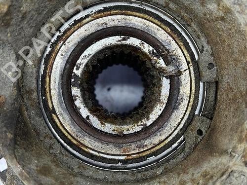 Used Right front steering knuckle Right front steering knuckle FORD PUMA (EC_) 1.7 16V (125 hp) 23671563 23671563