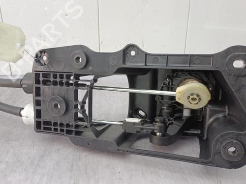Used Gear lever RENAULT LAGUNA III (BT0/1) 2.0 dCi (BT07, BT0J, BT14, BT1A, BT1S) (131 hp) 23711429