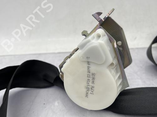 rear-left-seatbelt-citroen-c4-cactus-2014-23761599 main image