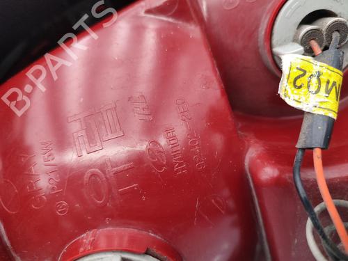 Right taillight HYUNDAI TUCSON (JM) 2.0 CRDi All-wheel Drive | BP23751063C35 
