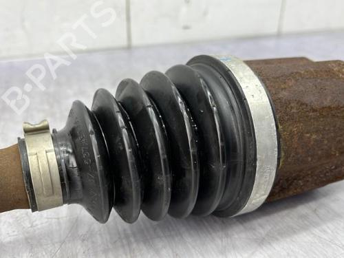 Used Left front driveshaft RENAULT MEGANE III Hatchback (BZ0/1_, B3_) 1.5 dCi (BZ09, BZ0D, BZ1W, BZ29, BZ14) (110 hp) 23679971