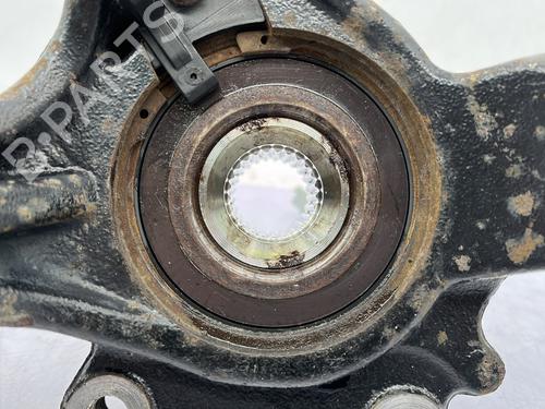 Right front steering knuckle PEUGEOT 5008 (0U_, 0E_) 2.0 HDi 150 / BlueHDi 150 | BP23758962M26 