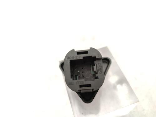Used Warning switch FORD FIESTA V (JH_, JD_) 1.4 TDCi (68 hp) 23731080