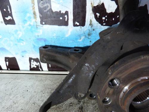 Used Left front steering knuckle Left front steering knuckle PEUGEOT 806 (221) 1.9 TD (92 hp) 23690401 23690401