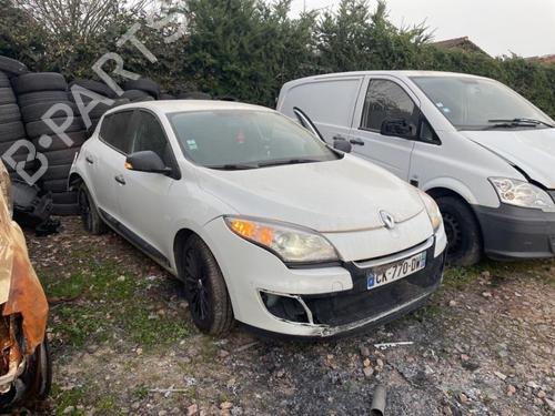 Electronic module RENAULT MEGANE III Hatchback (BZ0/1_, B3_) 1.5 dCi (BZ09, BZ0D, BZ1W, BZ29, BZ14) | BP23704389M83 - Image 32