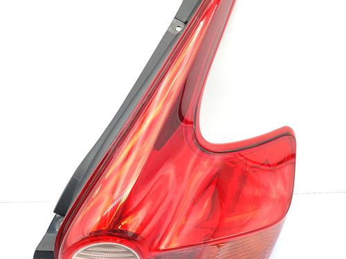 Used Right taillight NISSAN JUKE (F15) 1.5 dCi (110 hp) 23754625
