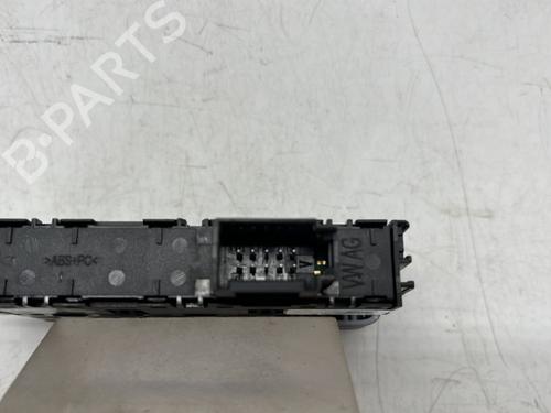 Used Switch Switch VW GOLF VII (5G1, BQ1, BE1, BE2) 1.2 TSI (105 hp) 23758282 23758282
