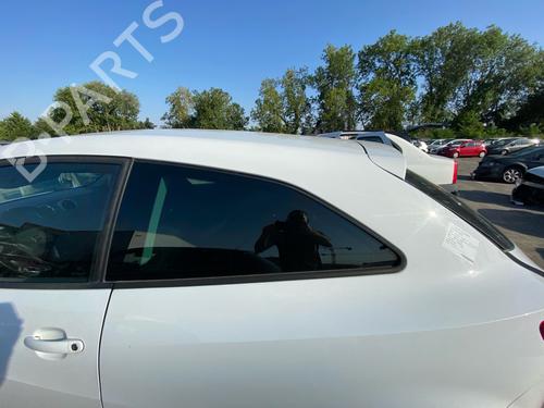 Used Rear left door window Rear left door window 38307770 38307770
