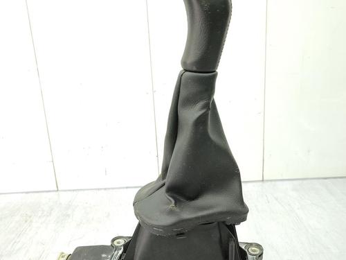 Used Gear lever DACIA SANDERO II 1.5 dCi (90 hp) 23695260