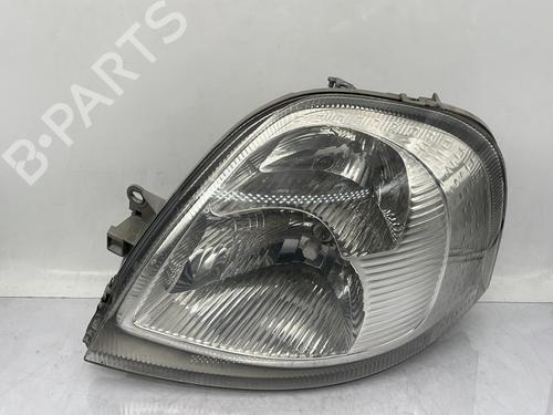 Used Left headlight RENAULT MASTER II Van (FD) 2.5 dCi (FD02) (101 hp) 30200679