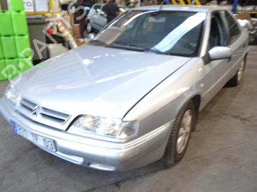 Left front indicator CITROËN XANTIA (X1_, X2_) 2.0 HDI 109 | BP23667242C32 