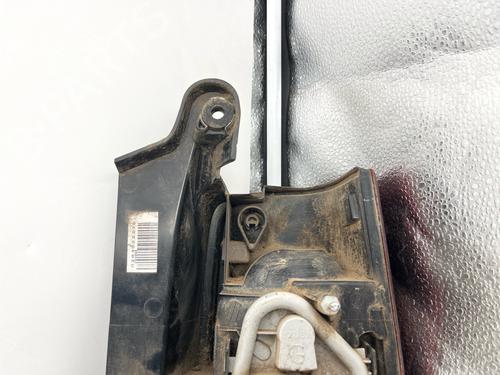 Used Left taillight Left taillight 37494065 37494065