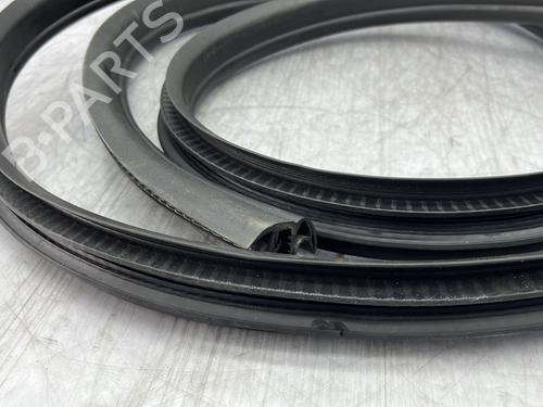 Gumowa uszczelka drzwi FORD C-MAX II (DXA/CB7, DXA/CEU) 1.0 EcoBoost | BP30046341C142 