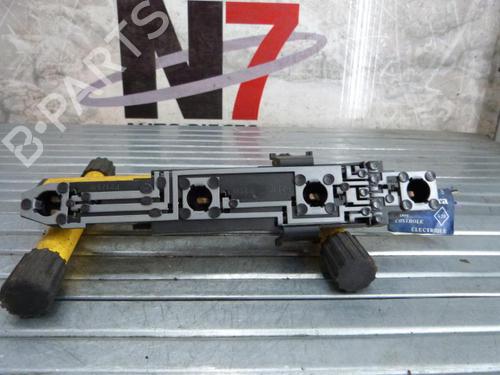 Used Lamp holder Lamp holder RENAULT LAGUNA I Grandtour (K56_) 1.8 (K56S/T/0) (90 hp) 23667795 23667795