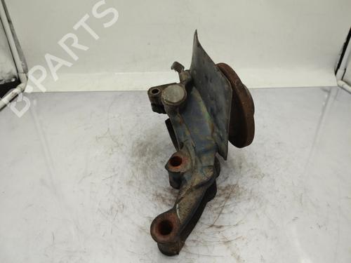 Used Right front steering knuckle Right front steering knuckle AUDI 80 B4 Saloon (8C2) 1.9 TDI (90 hp) 23693946 23693946