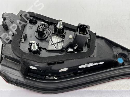 Right tailgate light RENAULT MEGANE IV Hatchback (B9A/M/N_) 1.5 dCi 110 (B9A3) | BP25715841C80 - Image 9
