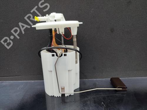 Used Fuel pump RENAULT SCÉNIC III (JZ0/1_) 1.9 dCi (JZ0J, JZ1J, JZ1K, JZ1S) (131 hp) 23756739
