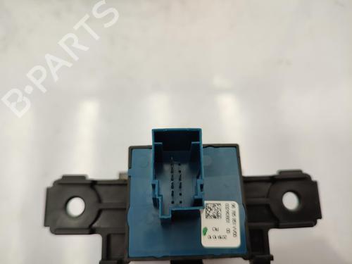 Used Switch Switch PEUGEOT 308 SW II (LC_, LJ_, LR_, LX_, L4_) 1.5 BlueHDi 130 (131 hp) 23742187 23742187