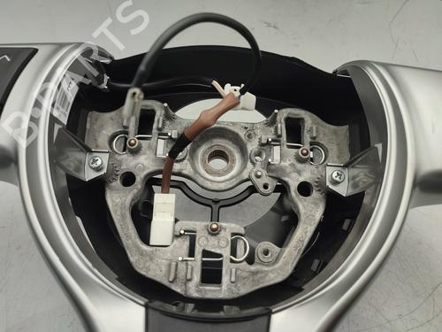 Steering wheel TOYOTA YARIS (_P13_) 1.0 (KSP130_, KSP130) | BP29627240C49 