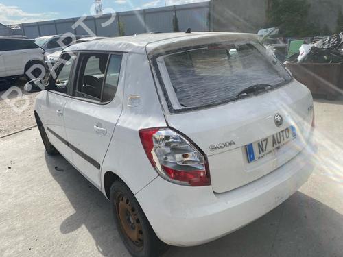 Dashboard SKODA FABIA II (542) 1.6 TDI | BP37079446C46 - Image 69