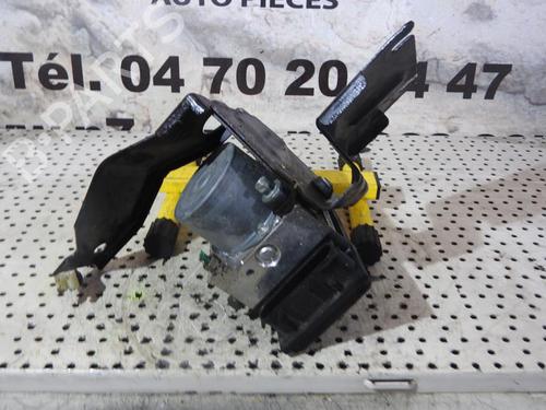 Used ABS pump ABS pump RENAULT CLIO II (BB_, CB_) 1.5 dCi (B/CB08) (82 hp) 23663658 23663658