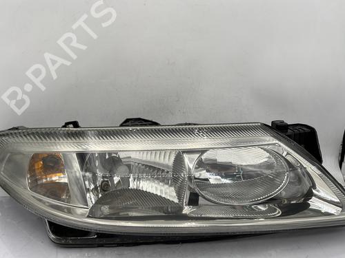 Used Right headlight RENAULT LAGUNA II (BG0/1_) 1.9 dCi (107 hp) 26604162