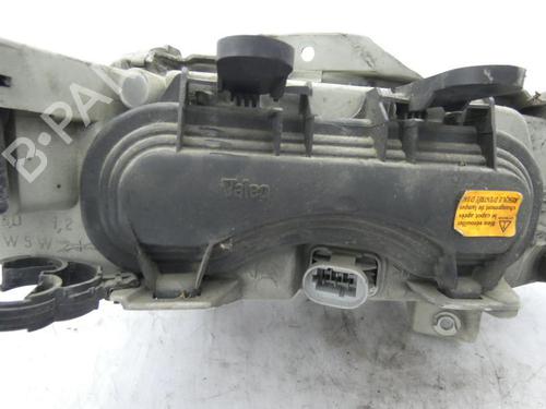 Used Left headlight RENAULT ESPACE III (JE0_) 2.0 (JE0A) (114 hp) 25269974