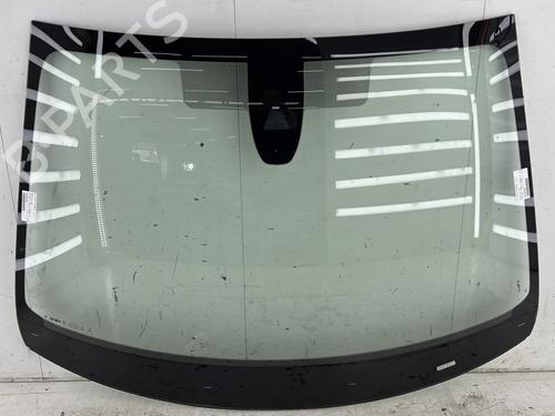 Used Windscreen PEUGEOT 308 II (LB_, LP_, LW_, LH_, L3_) 1.5 BlueHDi 130 (131 hp) 25716717