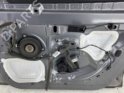 right-front-door-renault-megane-iii-hatchback-bz01_-b3_-2008-23761920 main image