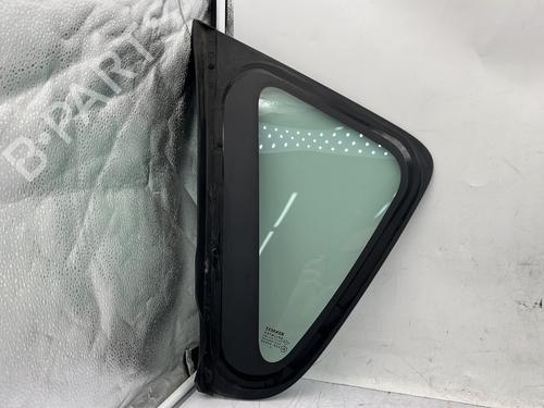 rear-right-quarter-glass-renault-scenic-ii-jm01_-2003-2004-2005-2006-2007-2008-2009-2010-32673098 main image