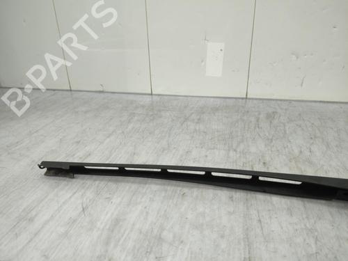 Front windshield wiper arm PEUGEOT 307 CC (3B) 2.0 16V | BP23718374C143 