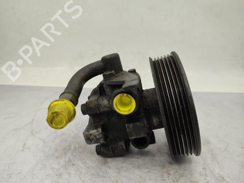 Used Steering pump HYUNDAI SANTA FÉ I (SM) 2.0 CRDi 4x4 (125 hp) 23678213