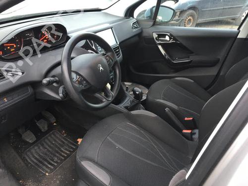 Headlight switch PEUGEOT 208 I (CA_, CC_) 1.4 HDi | BP23701531I24  - Image 28