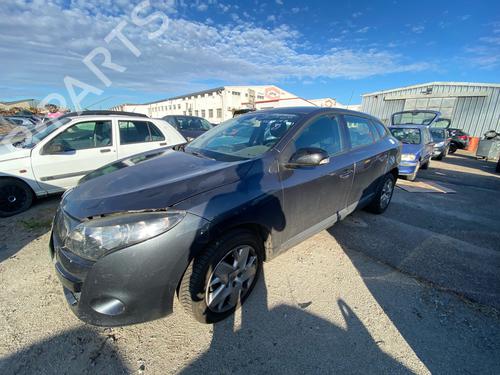 Brugte RENAULT MEGANE III Grandtour (KZ0/1) 1.5 dCi (KZ09, KZ0D, KZ1G, KZ29, KZ14, KZ1W, KZ10, KZ1F,... 4951665