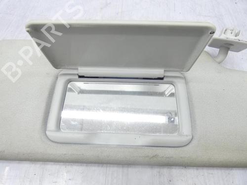 Used Right sun visor Right sun visor VW VENTO (1H2) 1.8 (90 hp) 23690141 23690141
