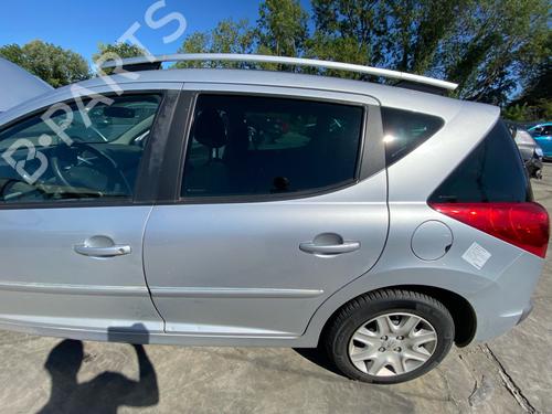 Used Left rear door Left rear door 37867889 37867889