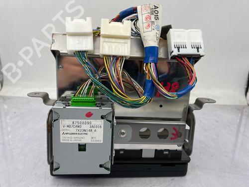 Used Radio Radio PEUGEOT 4007 (VU_, VV_) 2.2 HDi (156 hp) 36400995 36400995