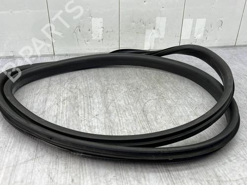 Rubber door seal RENAULT MEGANE IV Hatchback (B9A/M/N_) 1.2 TCe 130 (B9MR) | BP23864963C142 