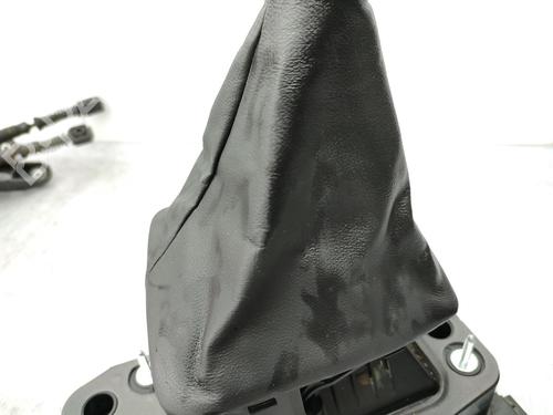 Used Gear lever SEAT LEON (5F1) 1.6 TDI (105 hp) 23729799
