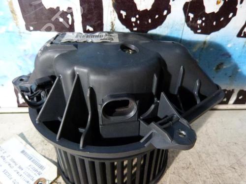 Heater blower motor PEUGEOT 406 (8B) 2.0 HDI 110 | BP23666245M62 