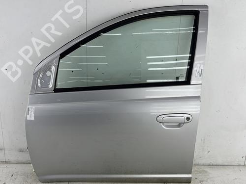 Dør venstre foran TOYOTA YARIS (_P1_) 1.0 (SCP10_, SCP10R) (68 hp) 25912999