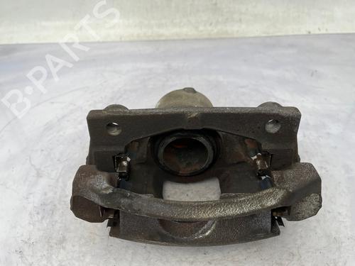 Used Right front brake caliper Right front brake caliper PEUGEOT 108 1.2 (82 hp) 37419111 37419111